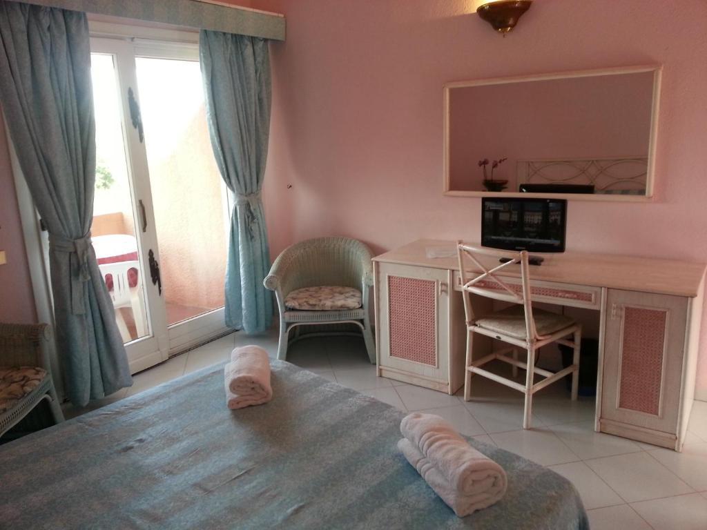 Hotel Tre Lune Villasimius Room photo