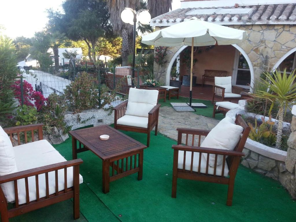 Hotel Tre Lune Villasimius Exterior photo