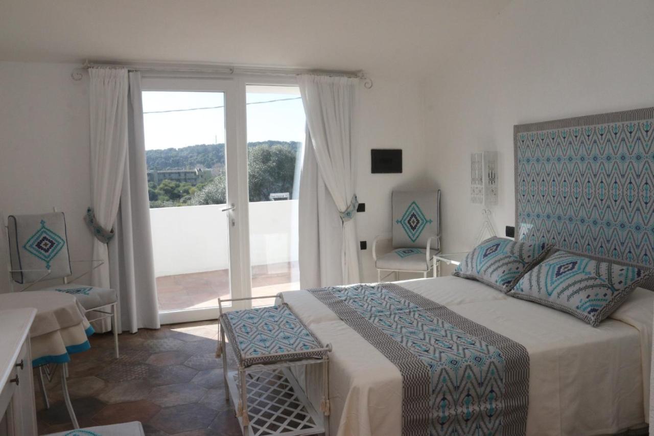Hotel Tre Lune Villasimius Exterior photo